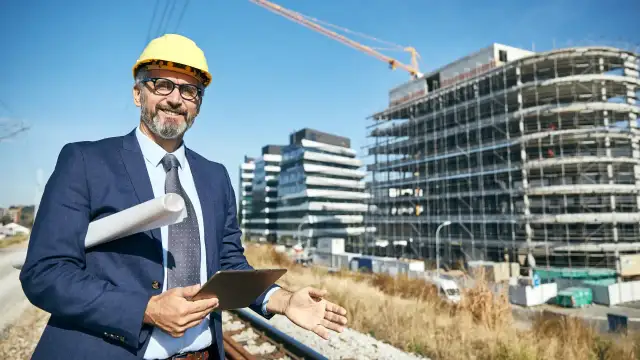 Praca po studiach budownictwo: najlepsze ścieżki kariery i zarobki