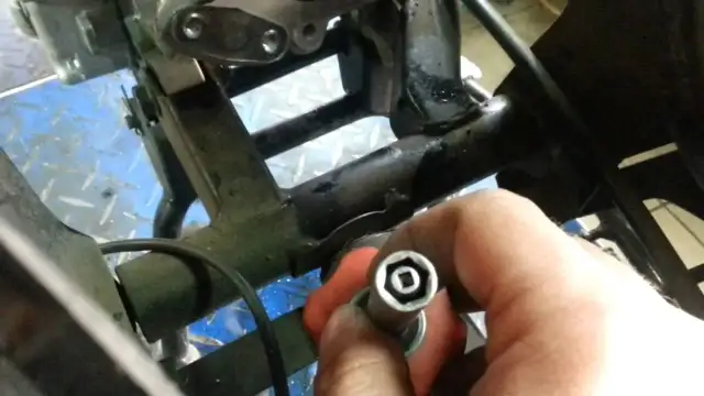 Jak ustawić zawory w skuterze, aby uniknąć problemów z silnikiem