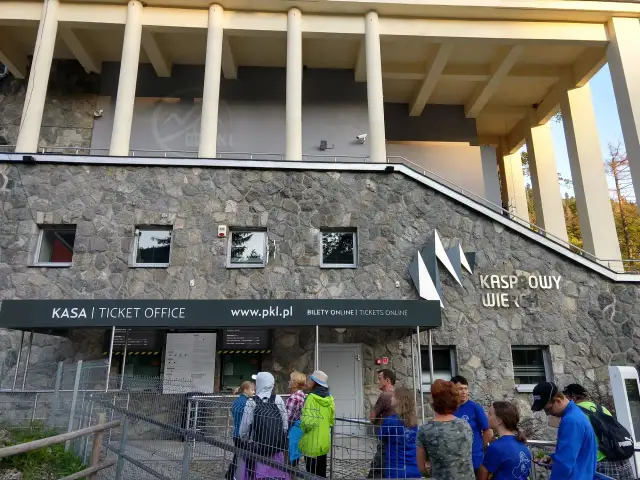 Kasprowy Wierch: Cennik 2024/2025 i jak kupić bilet najtaniej?