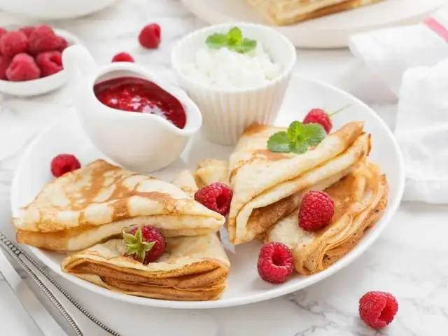 Najlepsze słodkie dodatki do naleśników – pomysły i inspiracje na pyszne połączenia