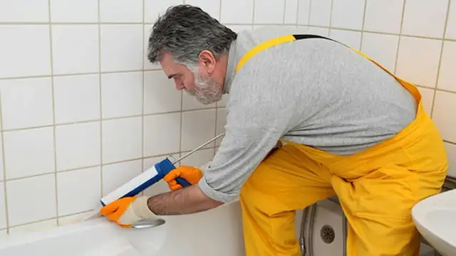 Czy silikon sanitarny można malować? Oto, co musisz wiedzieć przed malowaniem