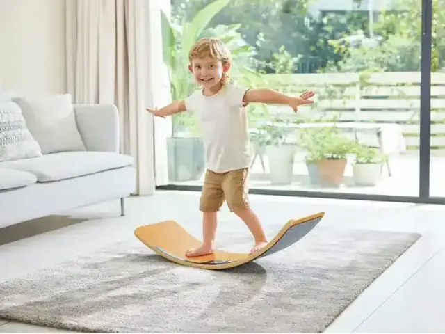 Czy deska balansująca to sekretny klucz do mistrzowskiej równowagi?