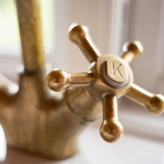 Messingskulpturen: Glanz, Pflege & Wert Ihr Ratgeber