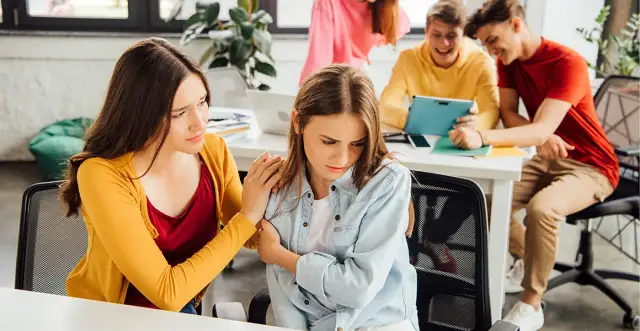 Czy warto pomagać innym? Rozważania w rozprawce o pomocy społecznej