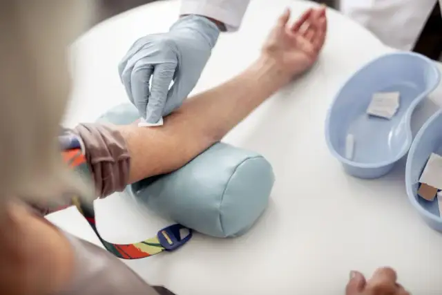 Gdzie zrobić badania hormonów? Sprawdź najlepsze miejsca i porady