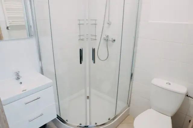 Solec-Zdrój Sanatorium Świt: Pokoje. Co musisz wiedzieć?