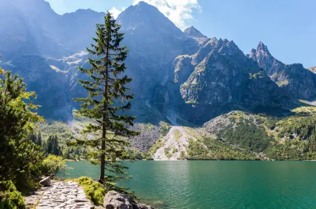 Najpiękniejsze miejsce w polskich górach – odkryj ukryte skarby natury