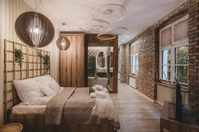 Noclegi ze śniadaniem i najlepsze opcje zakwaterowania w Toruniu