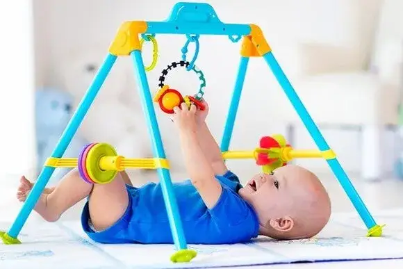 Skok rozwojowy 3 miesiąc objawy: co powinieneś wiedzieć o zmianach