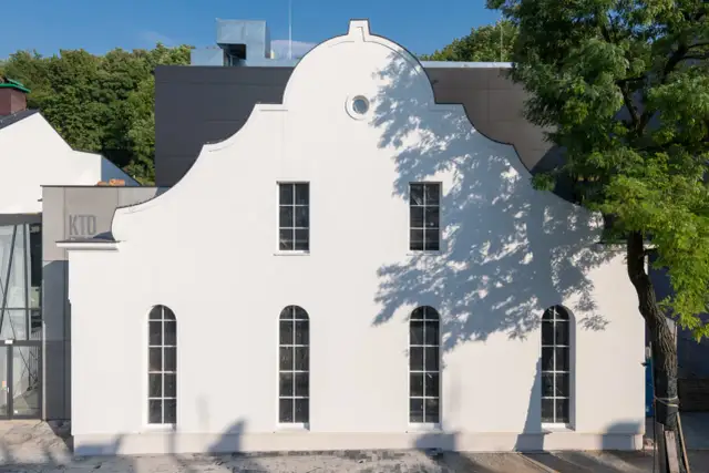 Jakie są teatry w Krakowie – odkryj fascynujący świat sztuki teatralnej