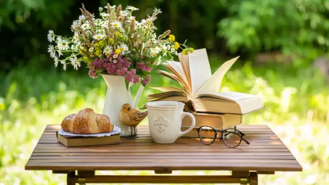 Najlepsze książki obyczajowe polskich autorów, które musisz przeczytać