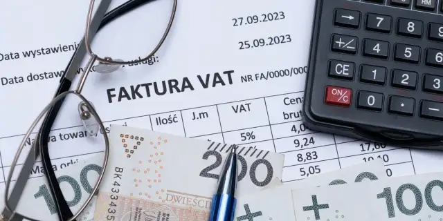 Faktura proforma: czy musisz zapłacić? Wyjaśniamy!