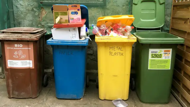 Dowiedz się ile pojemników na śmieci potrzebujesz według nowych przepisów