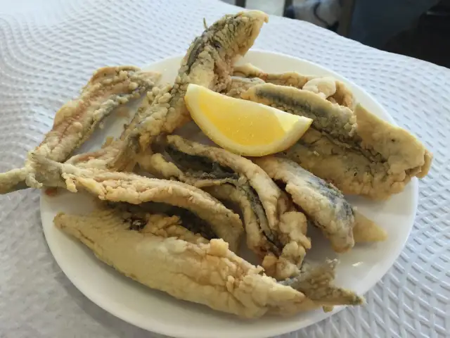 La Gamba Dorada: Deliciosos platos de marisco en Vélez-Málaga