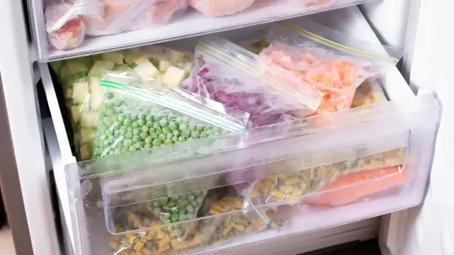 Jaka temperatura w zamrażarce? Klucz do świeżości i oszczędności