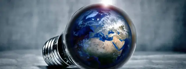 Kiedy powstał prąd? Kluczowe odkrycia, które zmieniły świat