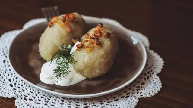 Regionalne potrawy z ziemniaków, które musisz spróbować w Polsce