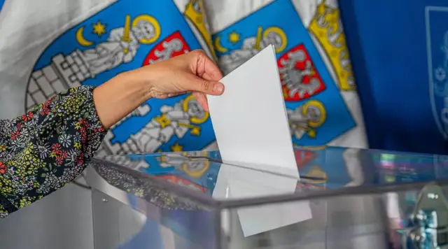 Jak zostać radnym osiedla: krok po kroku do Twojego mandatu