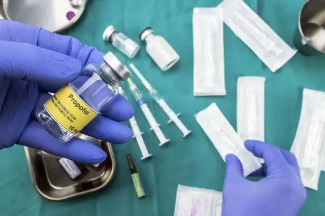 Skutki uboczne propofolu: co musisz wiedzieć przed znieczuleniem