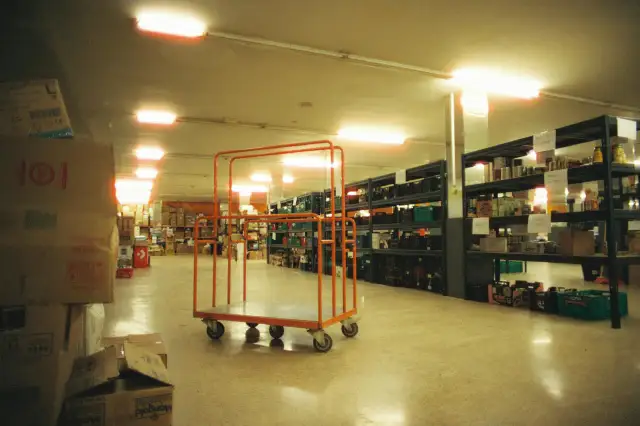 Koła do wózka magazynowego – parametry, które naprawdę decydują o trwałości i ergonomii pracy