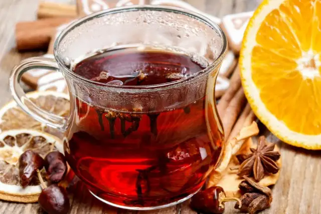 Napar z goździków na co pomaga – odkryj jego niezwykłe właściwości zdrowotne