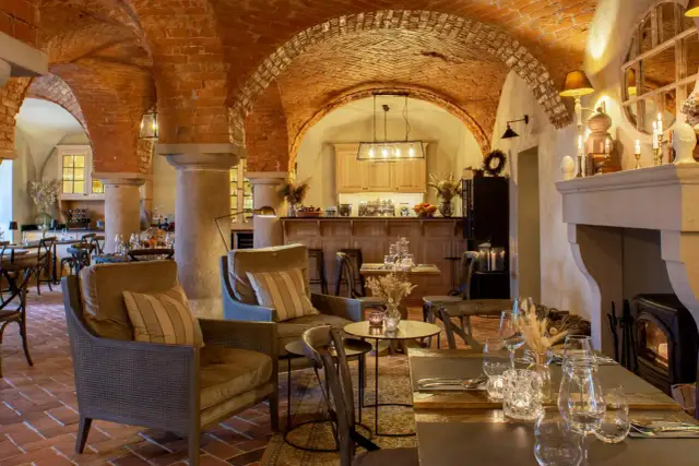 Bardo gdzie zjeść: odkryj najlepsze lokale i smaki regionu