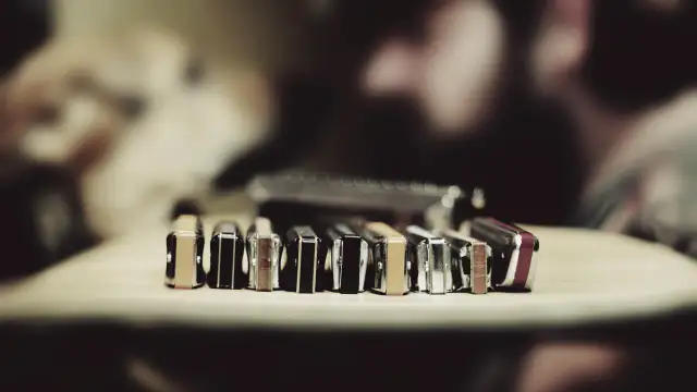 Jak zagrać na harmonijce sto lat - prosta tabulatura dla każdego