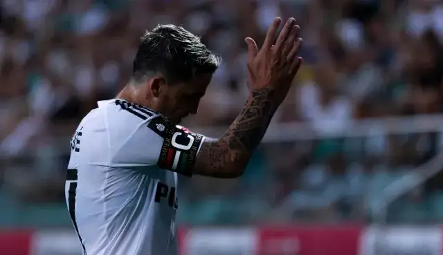 Ile zarabia Kapustka w Legii? Zaskakujące fakty o jego pensji