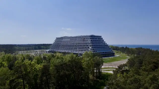 Gołębiewski Pobierowo: Otwarcie 2026? Poznaj datę i kulisy!