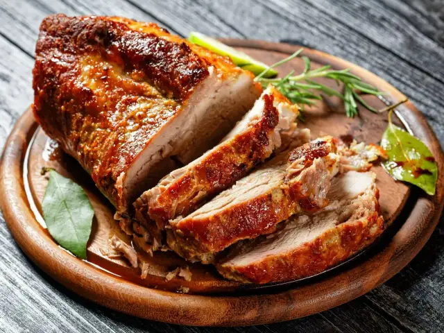 Jak zrobić dobrą polędwicę wieprzową, aby była soczysta i aromatyczna