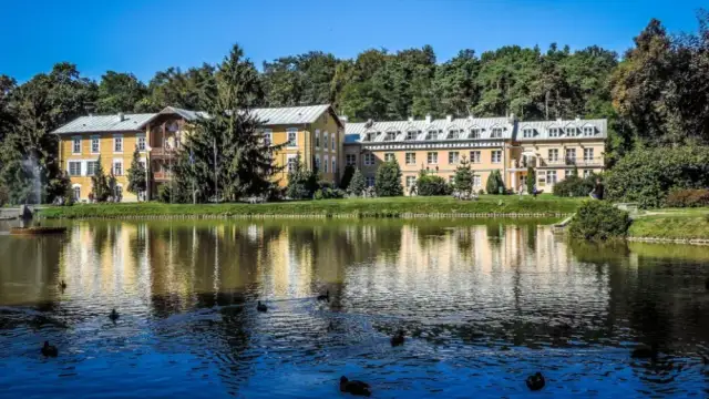 Nałęczów: Odkryj najpiękniejsze atrakcje uzdrowiska i okolic