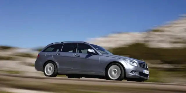 Mercedes Klasy C: Poradnik zakupowy którą generację wybrać?