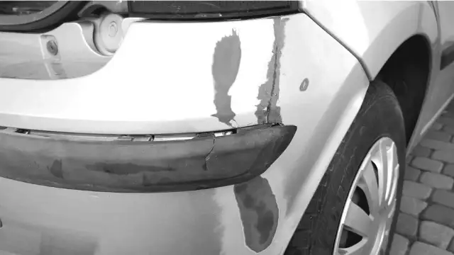 Jaki podkład na plastikowy zderzak, aby uniknąć złej przyczepności?