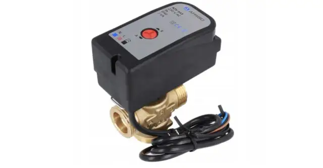 Kiedy zawór trójdrożny jest otwarty i jak to wpływa na system grzewczy