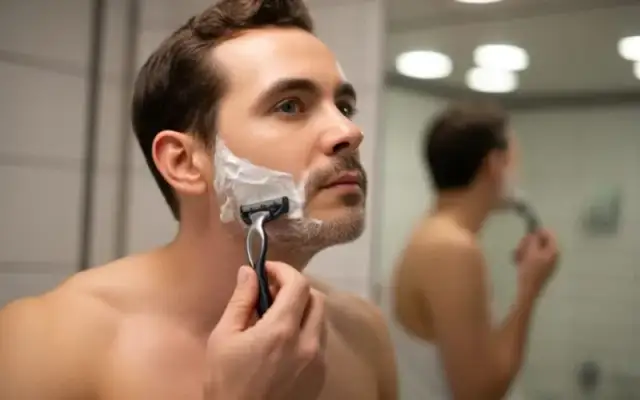 Sekrety gładkiej skóry: Jak używać golarki elektrycznej bez podrażnień?
