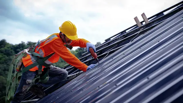 Oddam za darmo blachę na dach - proste sposoby i miejsca, gdzie to zrobić