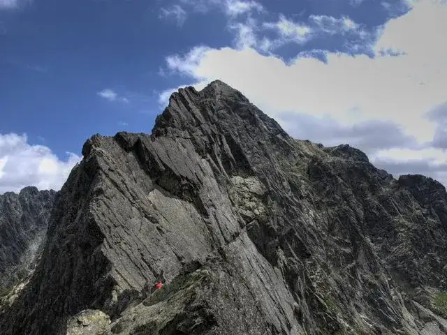 Najtrudniejszy szlak w Polsce: Orla Perć. Czy jesteś gotów?
