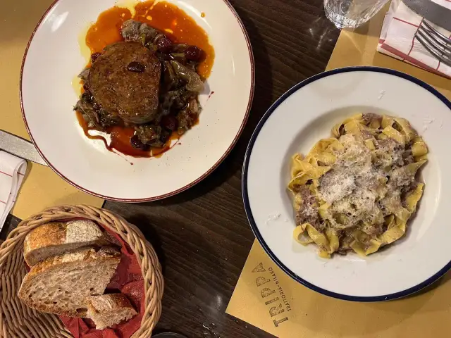 Co zjeść w Mediolanie? Najlepsze dania i miejsca, których nie możesz przegapić