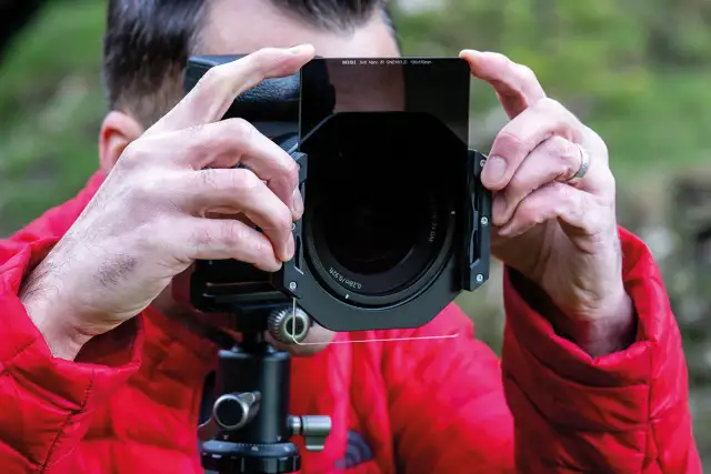 Dobór filtra do obiektywu: Poradnik, który odmieni Twoje zdjęcia