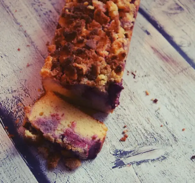 Najlepsze ciasto z mąki kokosowej z owocami: przepis krok po kroku