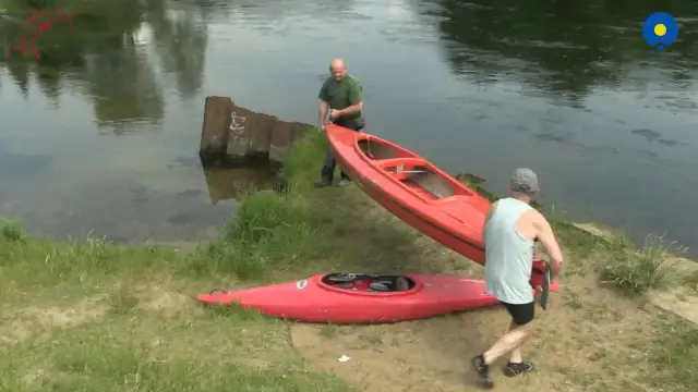 Jak wiosłować kajakiem dwuosobowym? Zgrana współpraca bez frustracji