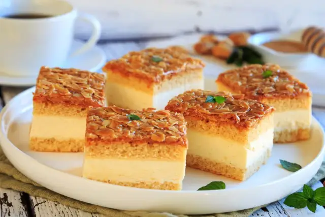 Czy ciasto pszczoły to prawdziwe użądlenie smaku?