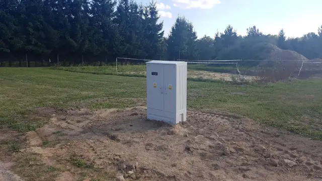 Ile kosztuje podłączenie prądu do działki rolnej? Sprawdź, co wpływa na ceny