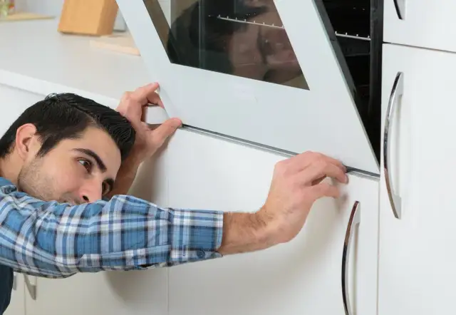 Jak przepalić piekarnik, aby uniknąć nieprzyjemnych zapachów i zagrożeń