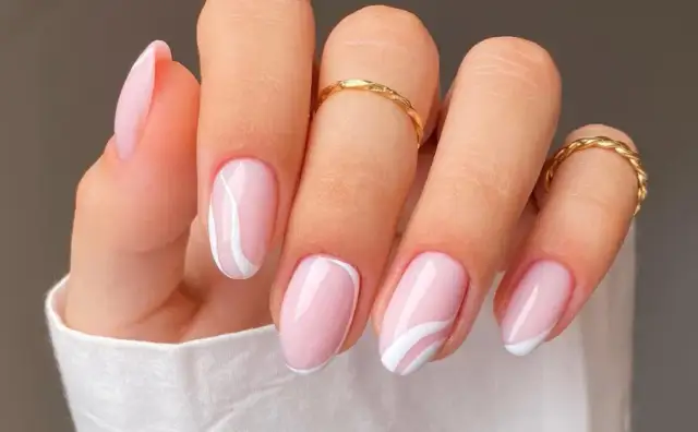 Jakie kolory paznokci są eleganckie? Odkryj najlepsze odcienie na specjalne okazje