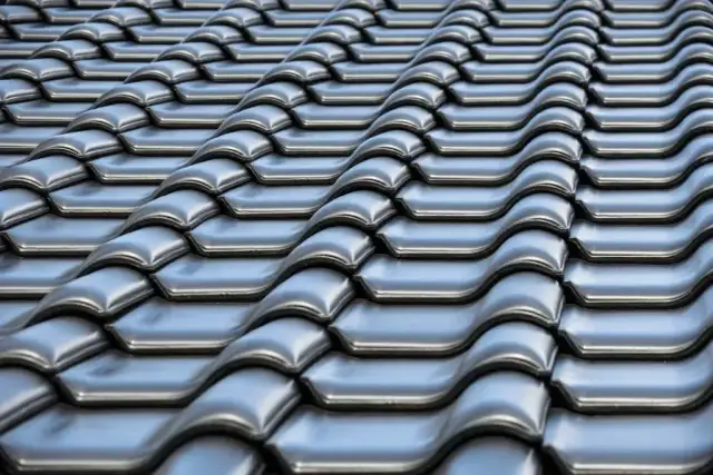 Naprawa dachu: Jak uniknąć kosztownych usterek i zapewnić trwałość