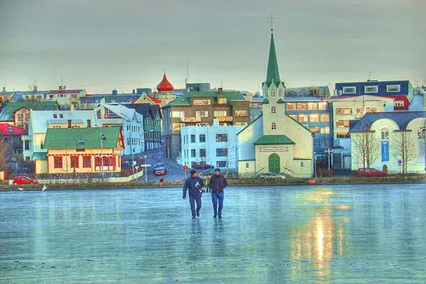 Najlepsze atrakcje w Reykjaviku, które musisz zobaczyć podczas wizyty