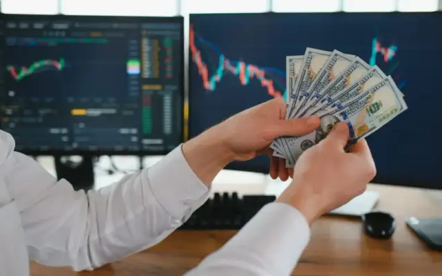 Zarabianie 200 zł dziennie na giełdzie: Realny cel czy mit?