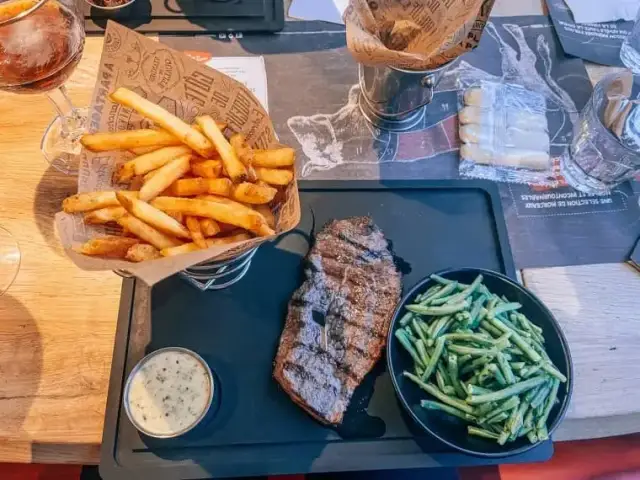 Gdzie zjeść w okolicy? Odkryj najlepsze miejsca na smaczne posiłki