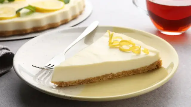 Sernik na zimno: Ile żelatyny? Złote proporcje i sekrety